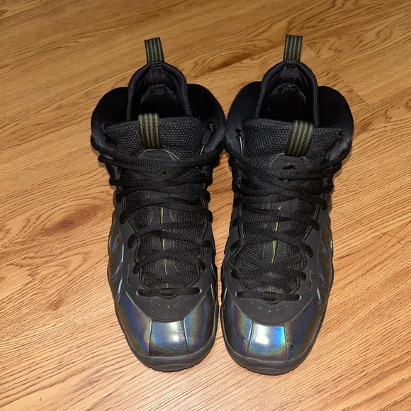 Nike Foamposite - Picture 2 of 3